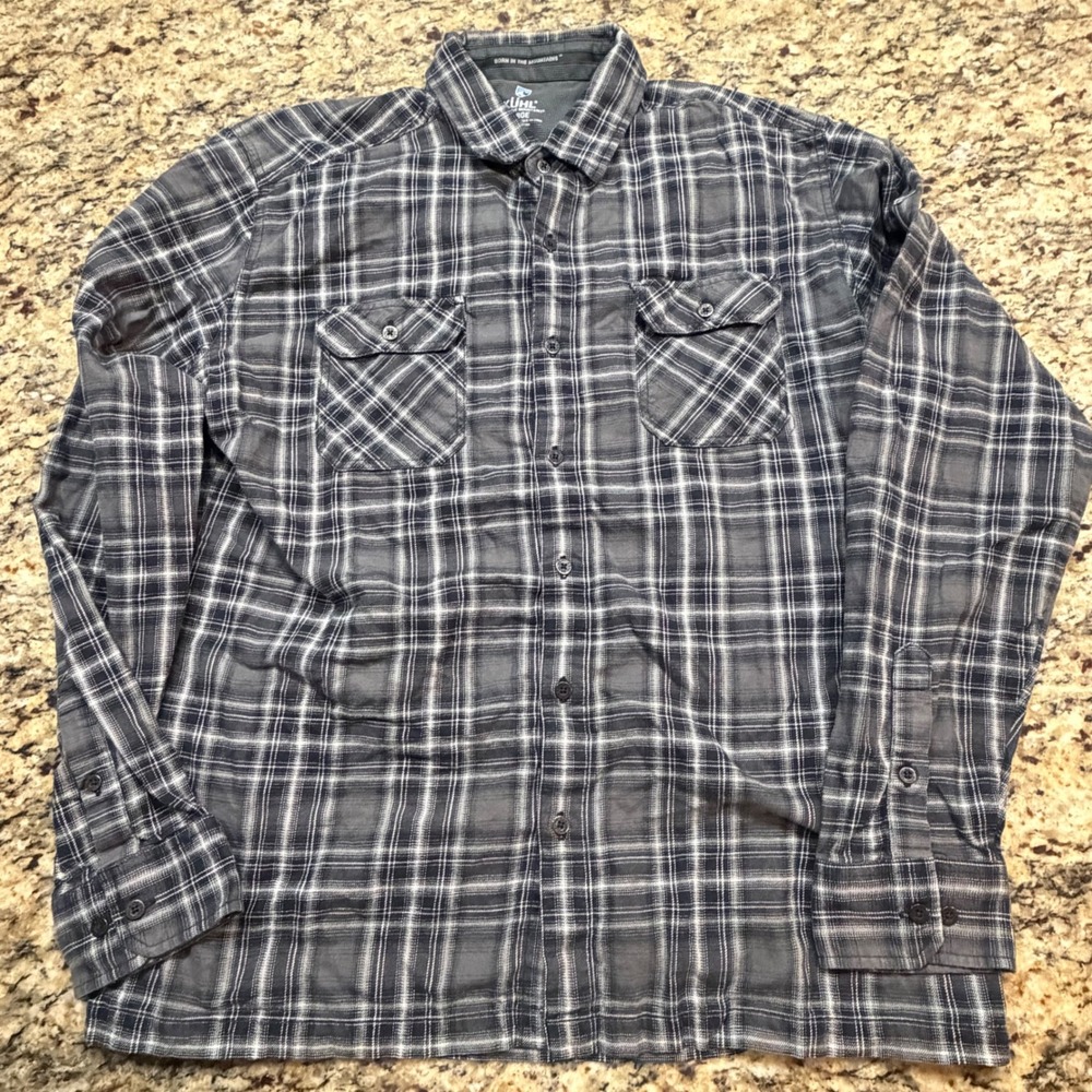 Kuhl Mens Large Grey Plaid Flannel Long Sleeve Button Down Shirt Dual Pockets ws